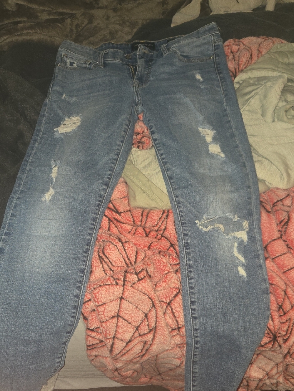 Lucky Brand Distressed Blue Skinny Jeans
